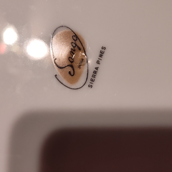 Vintage sango Sierra pine plates - Picture 2 of 4